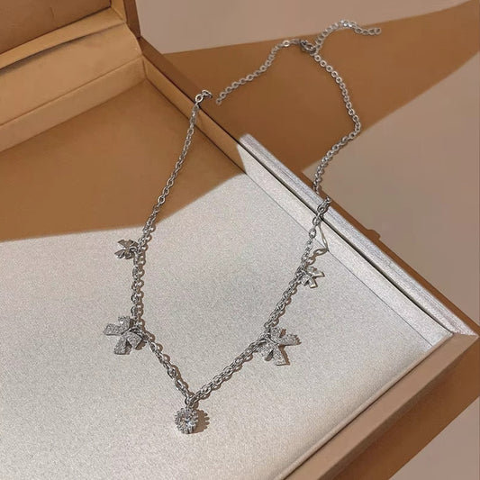 Elegant Bow Charms Necklace