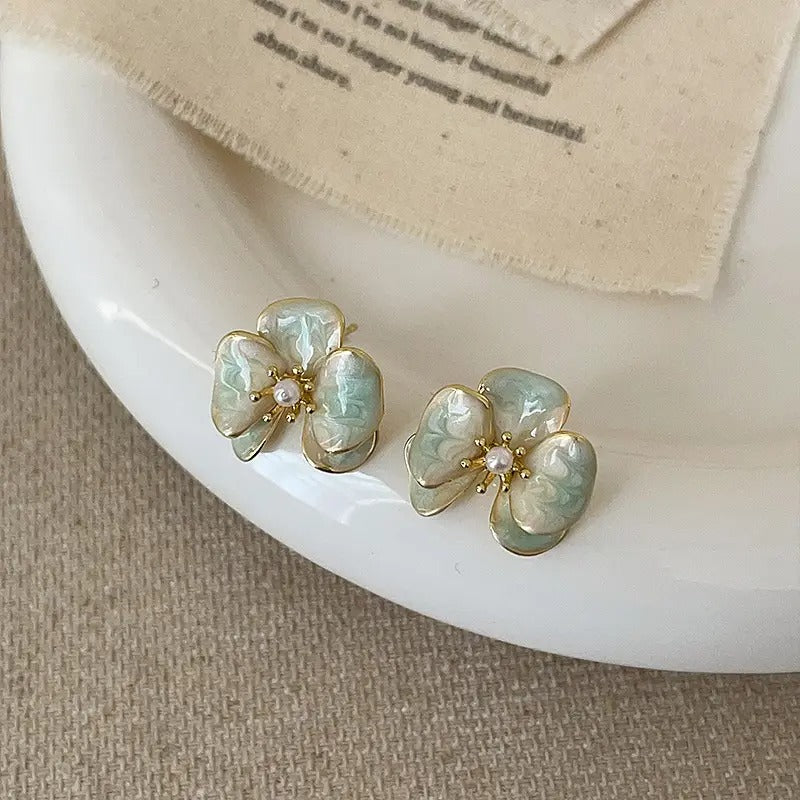 Enamel Oil-dripping Gold Plated Flower Earrings