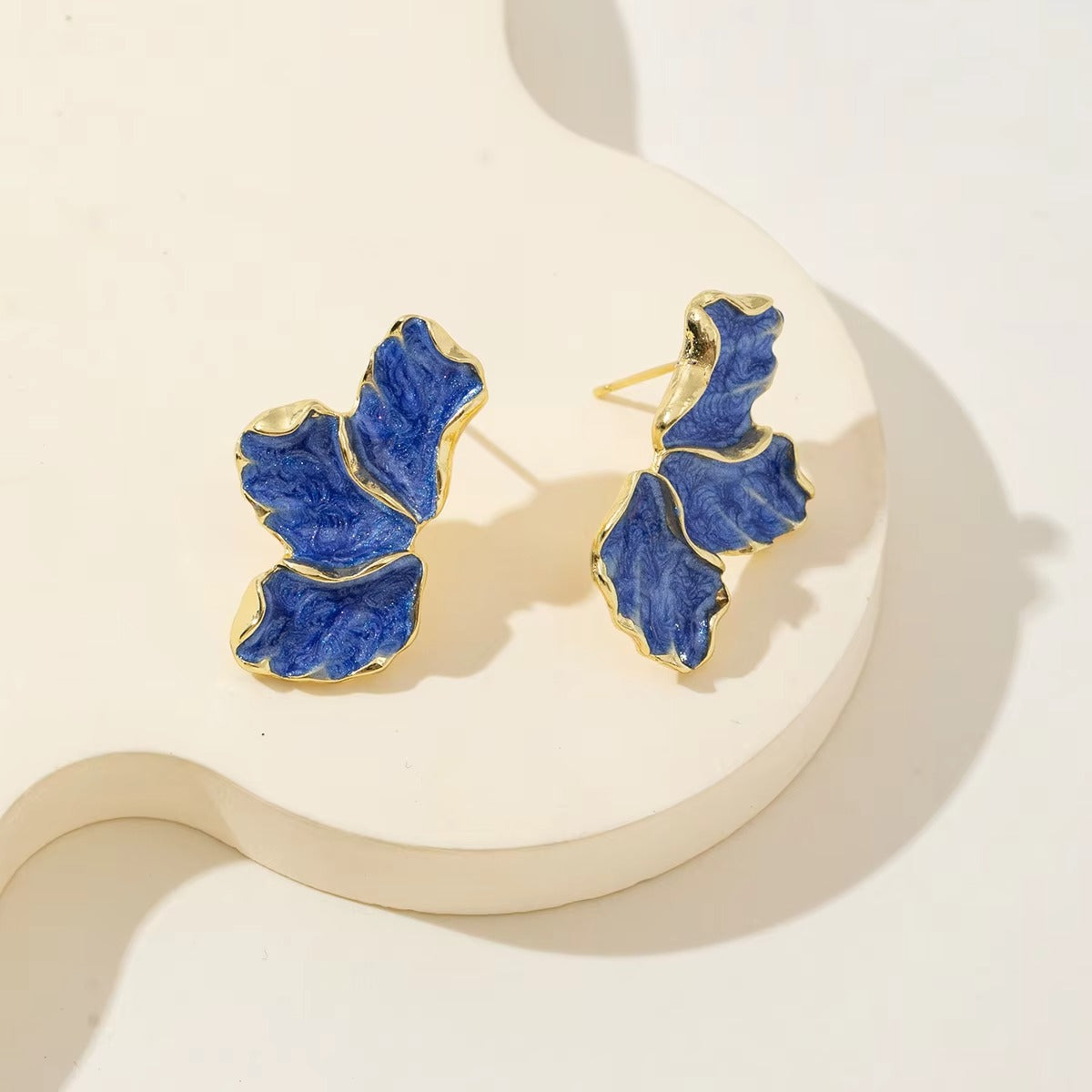 Maple Leaf Flower Oil Drip Earrings