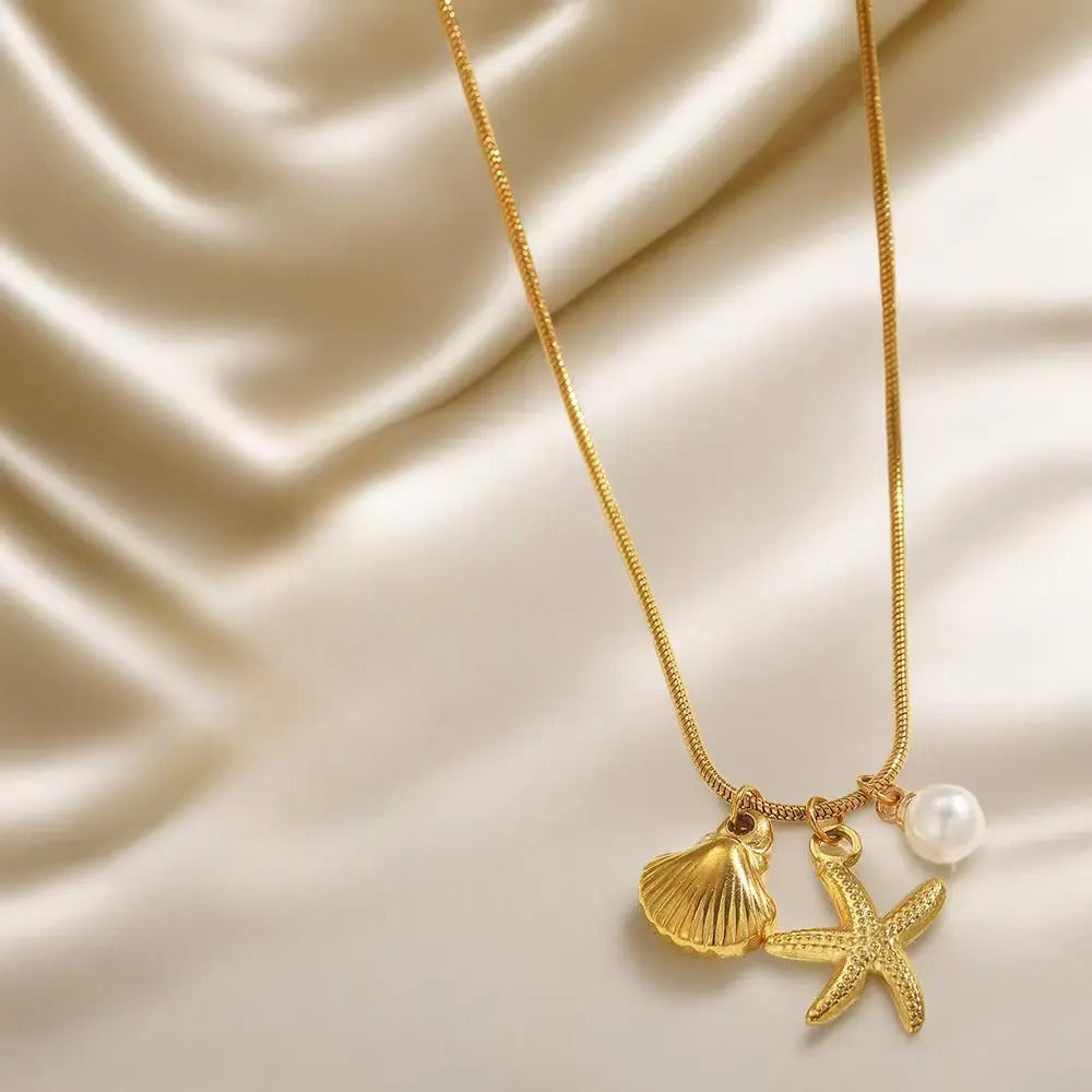 Pearl Shell & Starfish Pendant Necklace