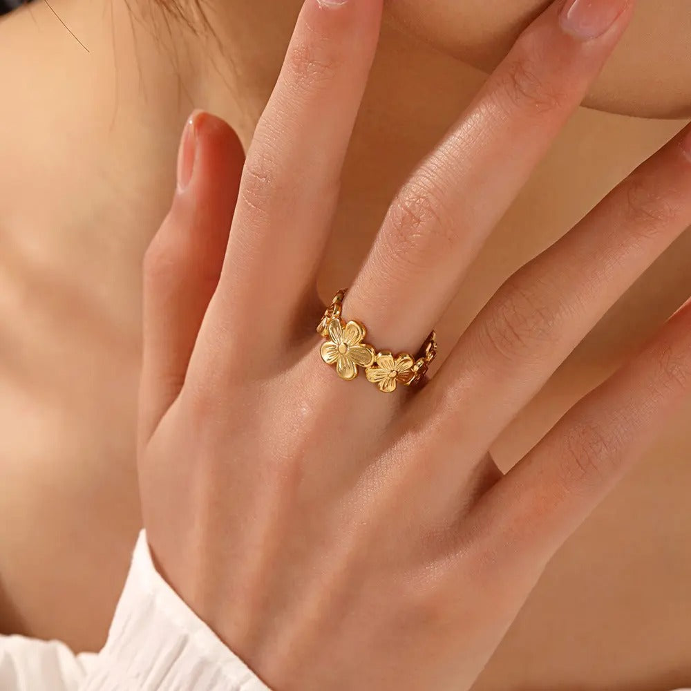 Anti-Tarnish Flower Ring
