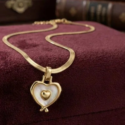 Anti Tarnish Elegant Heart Chain Necklace