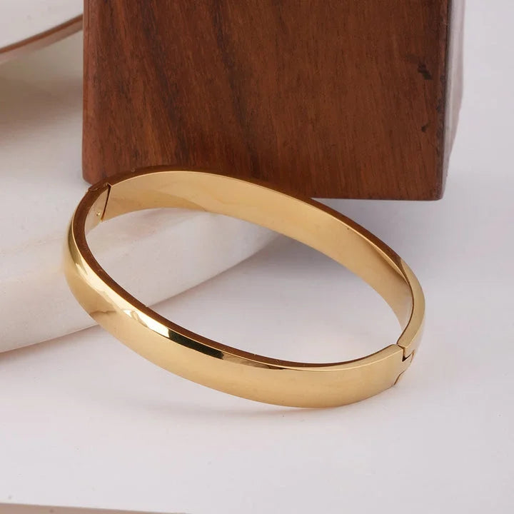 Anti Tarnish Elegant Men's Kada Bracelet