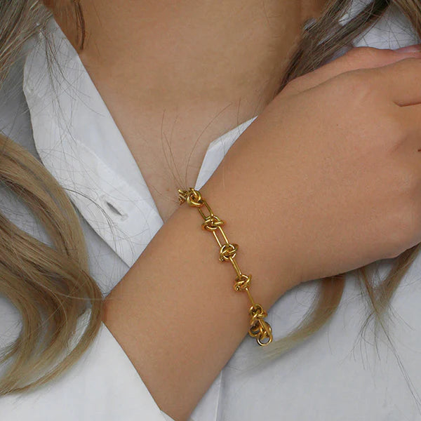 Anti Tarnish Elegant Chain Bracelet
