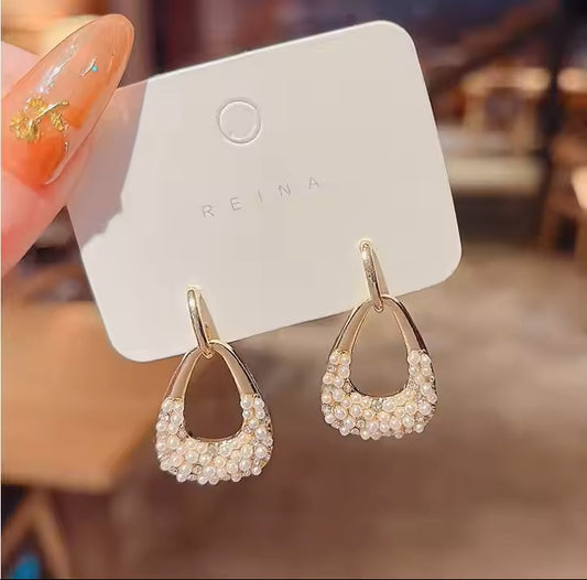 Trendy Pearl Diamond Earring