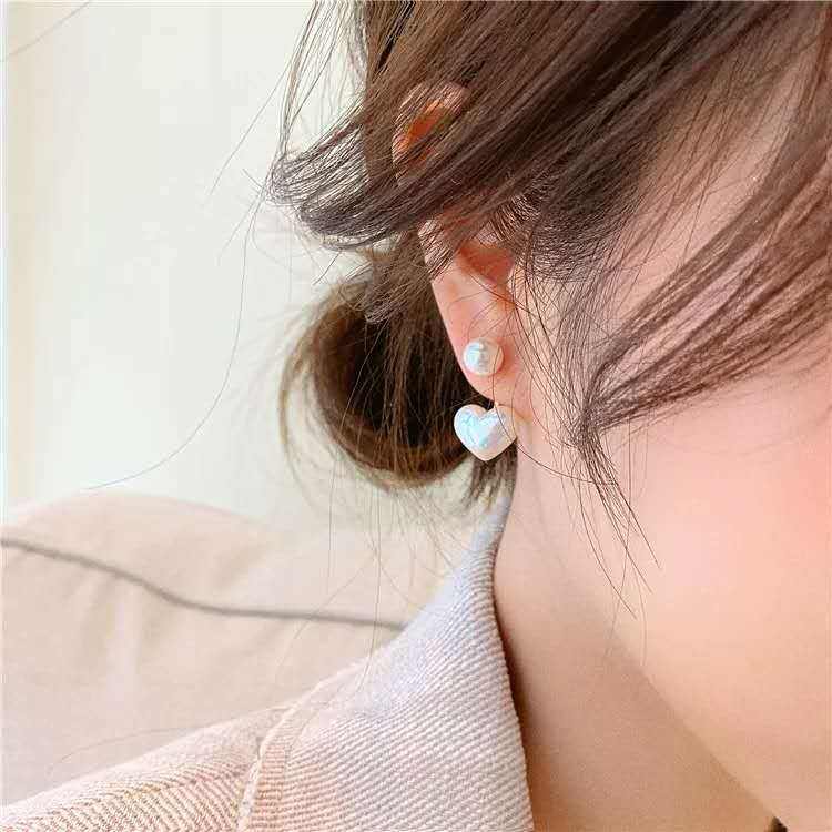 Cute Simple Pearl Heart Earrings
