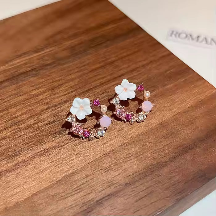 Hollow Diamond Flower Pearl Earrings