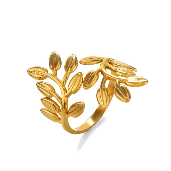 Anti-Tarnish Exaggerated Leaf Ring