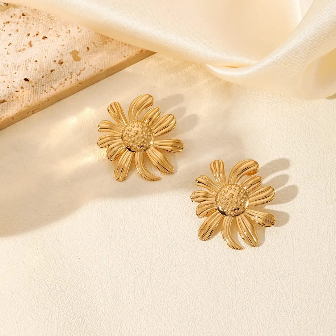 Anti Tarnish Flower Earrings