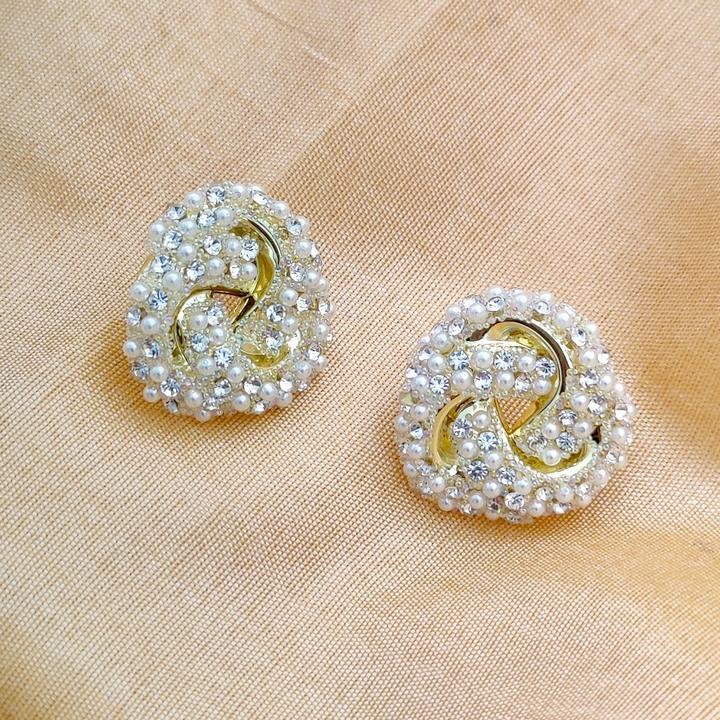 Twisted Pearl & Diamond Party Earring