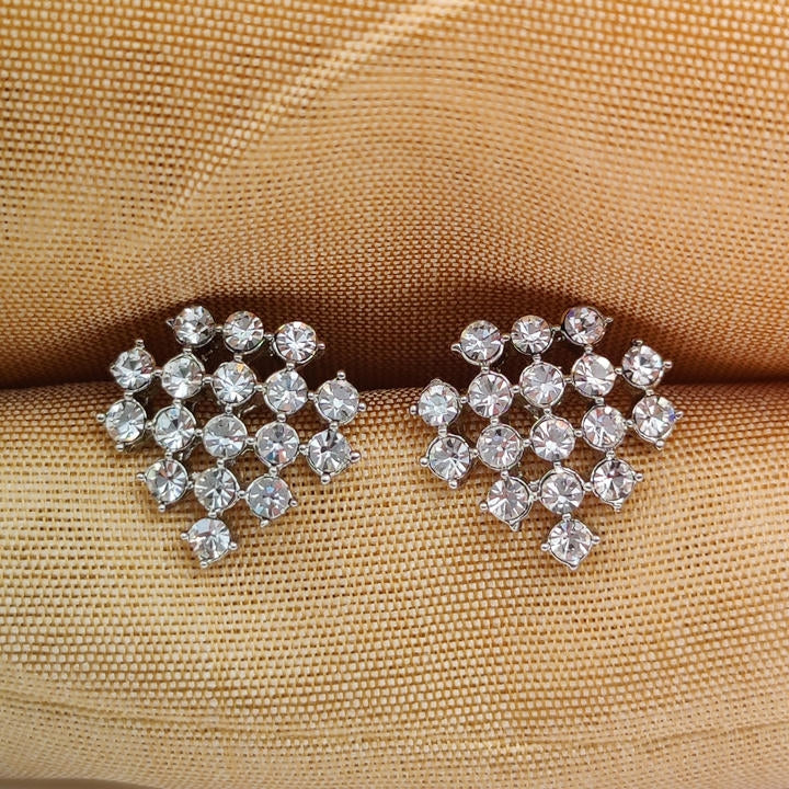 Diamond Stunning Stud Earring