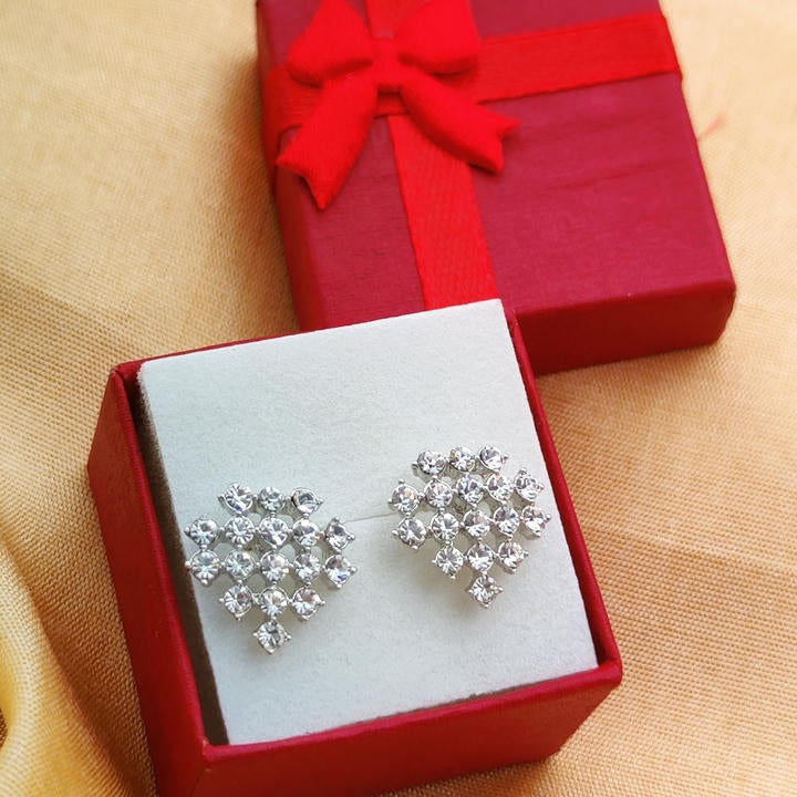 Diamond Stunning Stud Earring