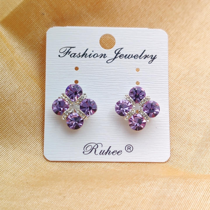 Diamond Bold Knot Stud Earring