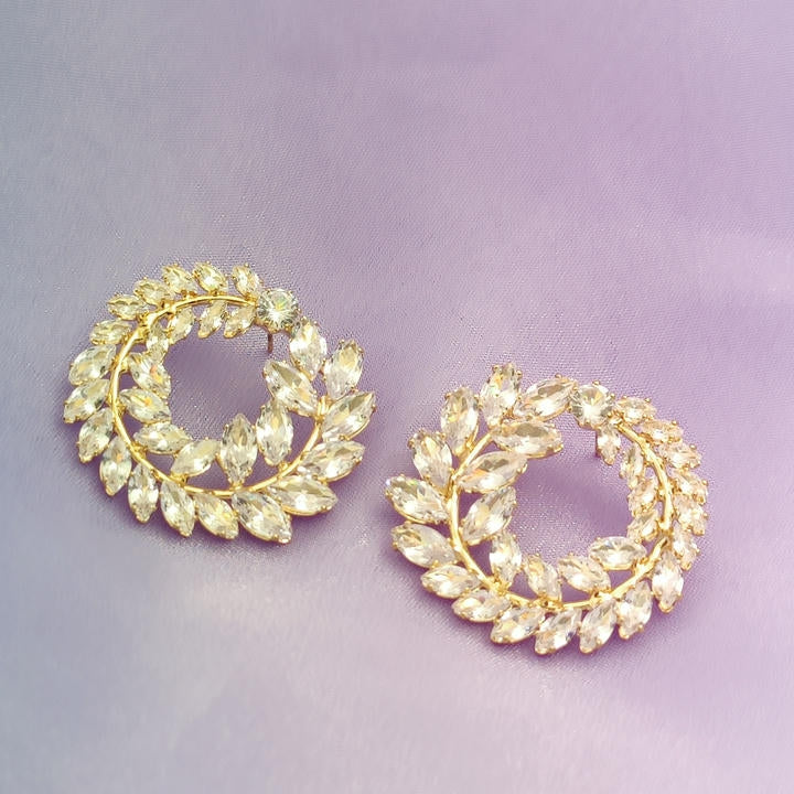Stunning Diamond  Round Earring