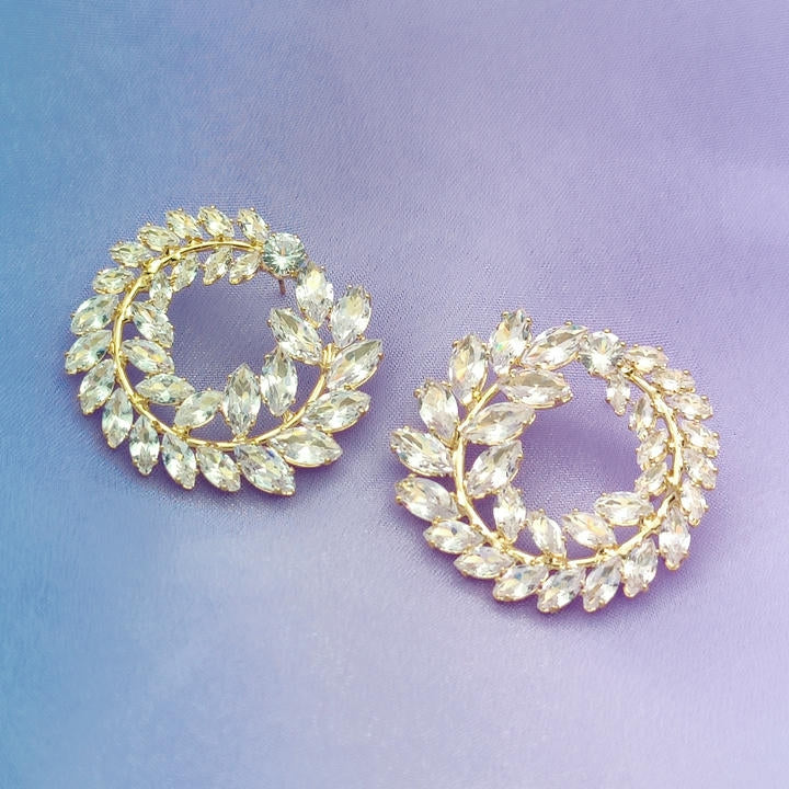 Stunning Diamond  Round Earring