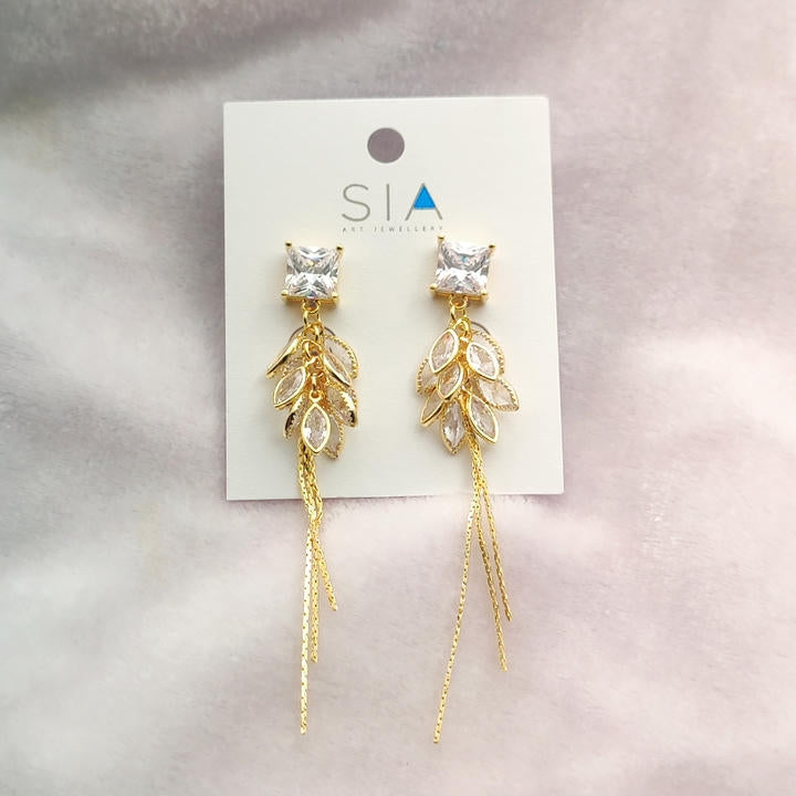 Stunning Drop Chain Diamond Earring