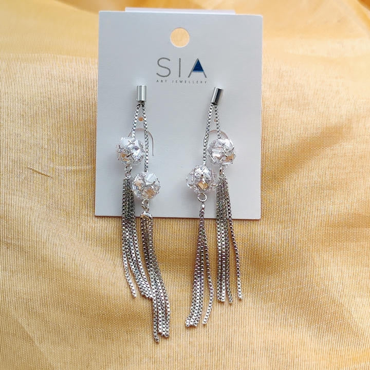 Stunning Drop Diamond Chain Earring