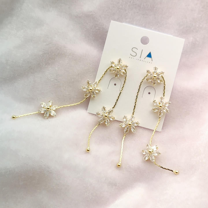 Elegant Drop Diamond Flower Chain Earring