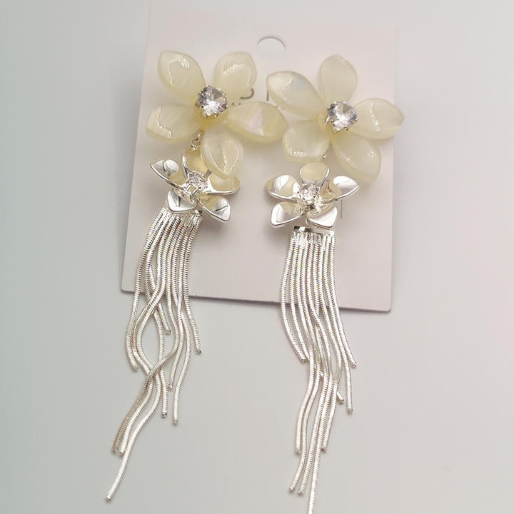 Elegant Flower Drop Chain Earring