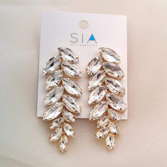 Elegant Diamond Leaf Earring