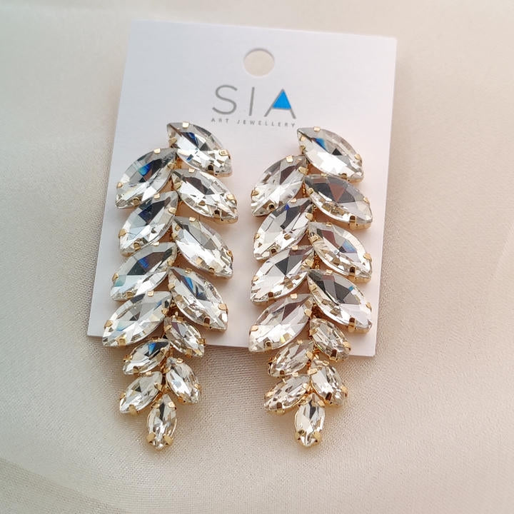 Elegant Diamond Leaf Earring