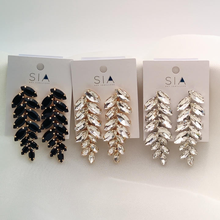 Elegant Diamond Leaf Earring