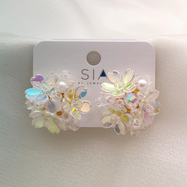 Elegant Flower Bunch Earring