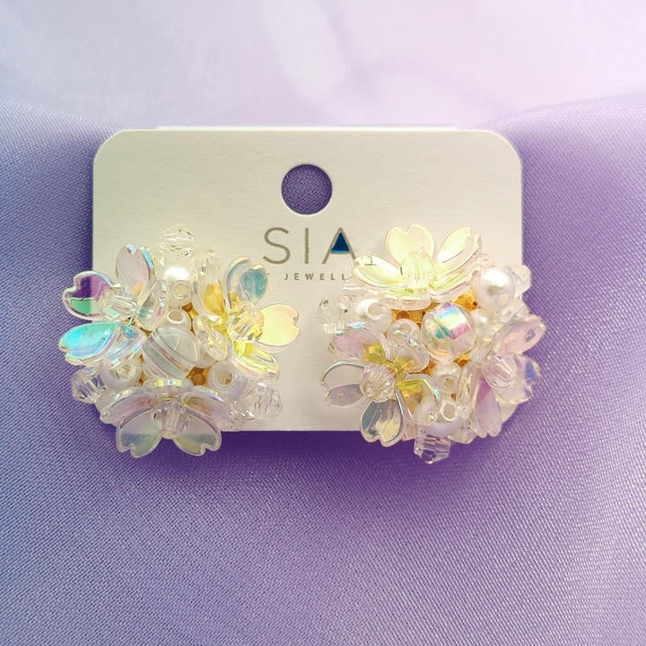 Elegant Flower Bunch Earring