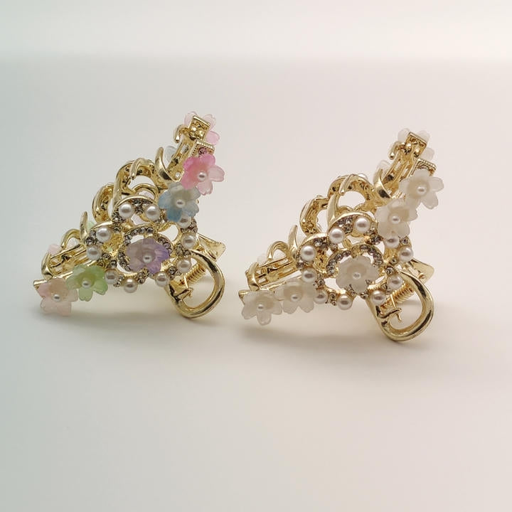 Elegant Flower Hair Clutcher