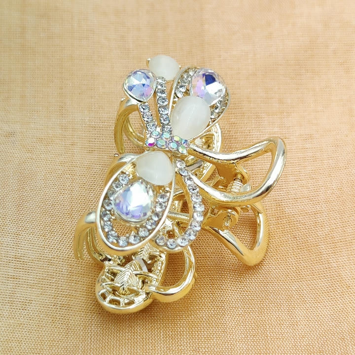 Elegant Hair Clutcher With Diamonds And Resin Stone