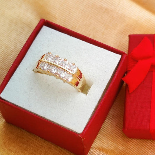 Sparkling AD Stone Ring