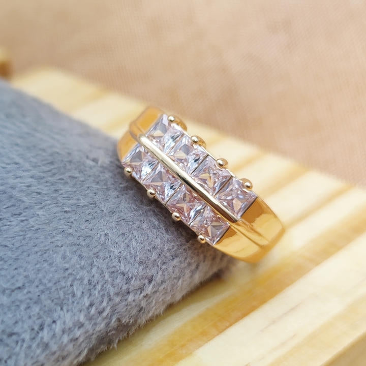 Sparkling AD Stone Ring