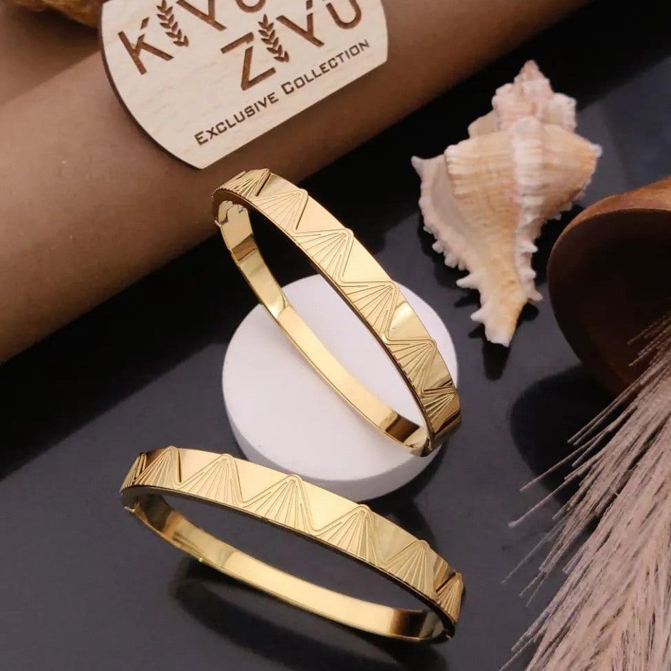Anti Tarnish Elegant Kada Bracelet