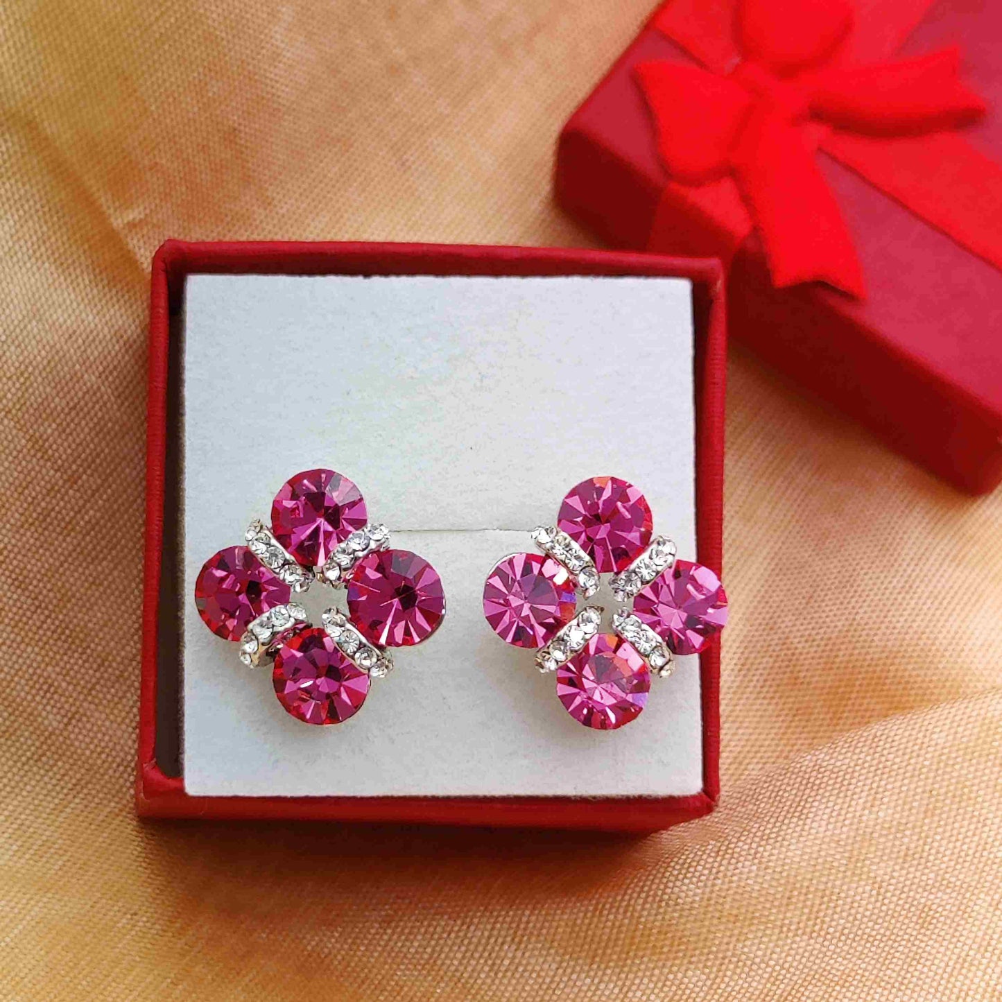 Diamond Bold Knot Stud Earring