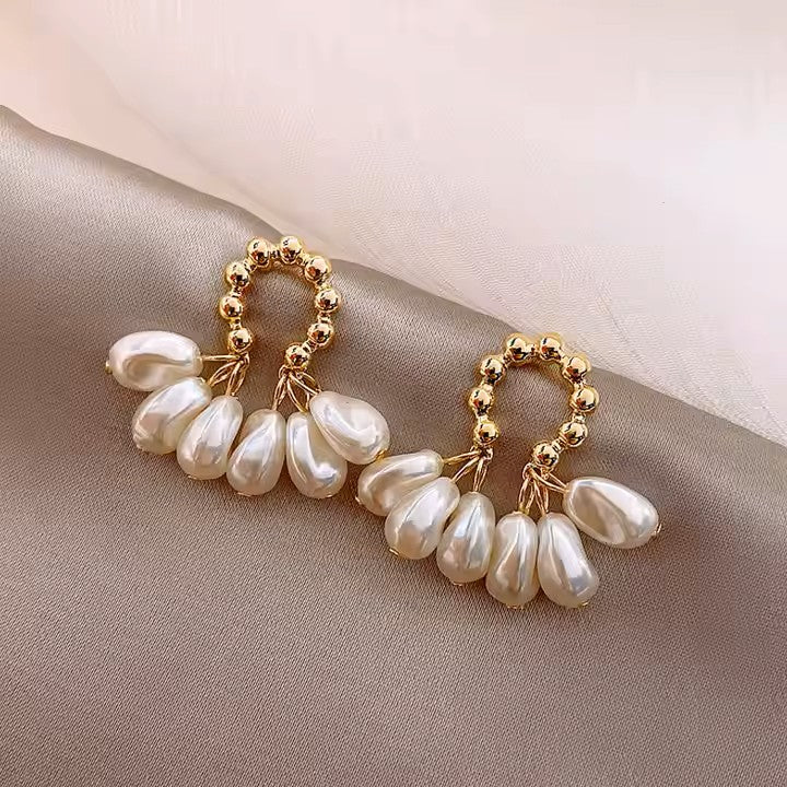 Trendy Pearl Drop Earrings