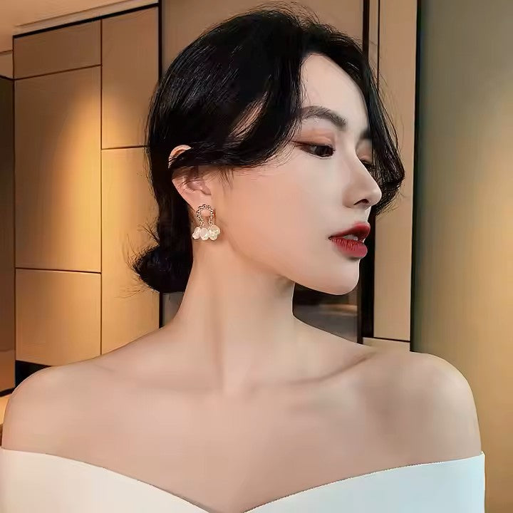 Trendy Pearl Drop Earrings