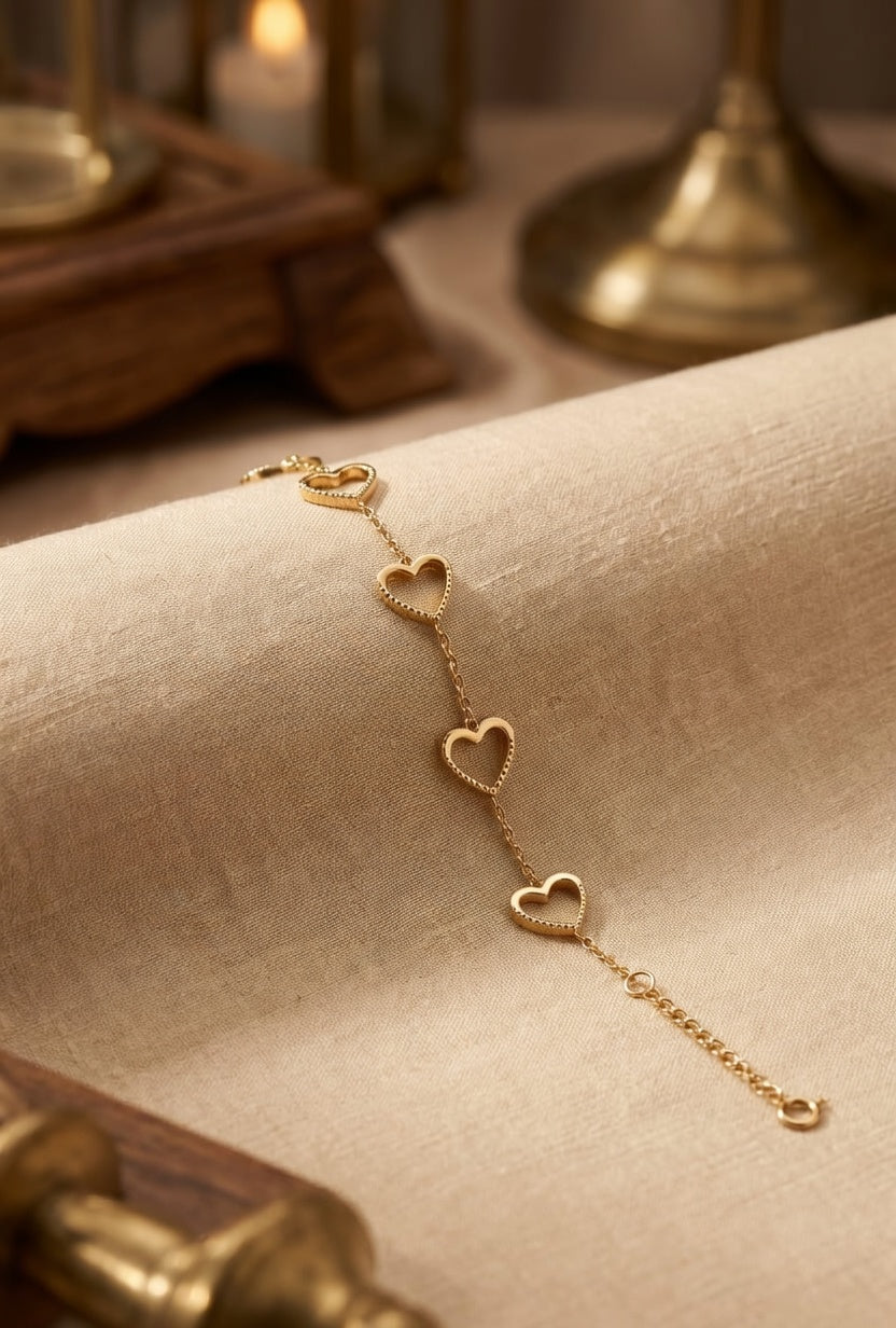 Anti Tarnish Small Heart Chain Bracelet