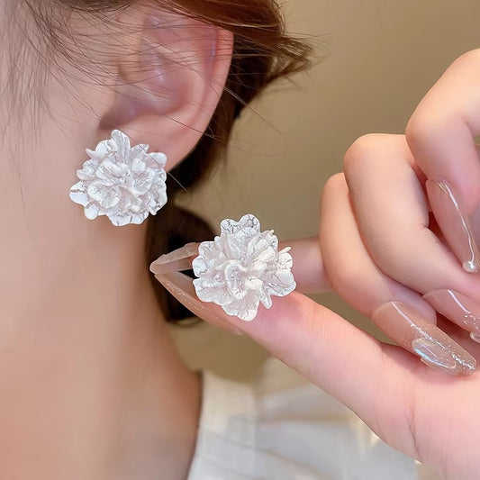 Textured Floral Stud Earrings