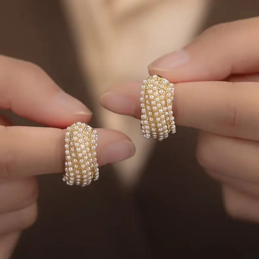 Micro Inlaid Pearls Wavy S-Shape Stud Earrings