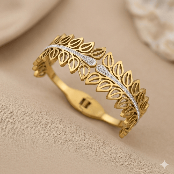 Anti Tarnish Elegant Leaf Kada Bracelet