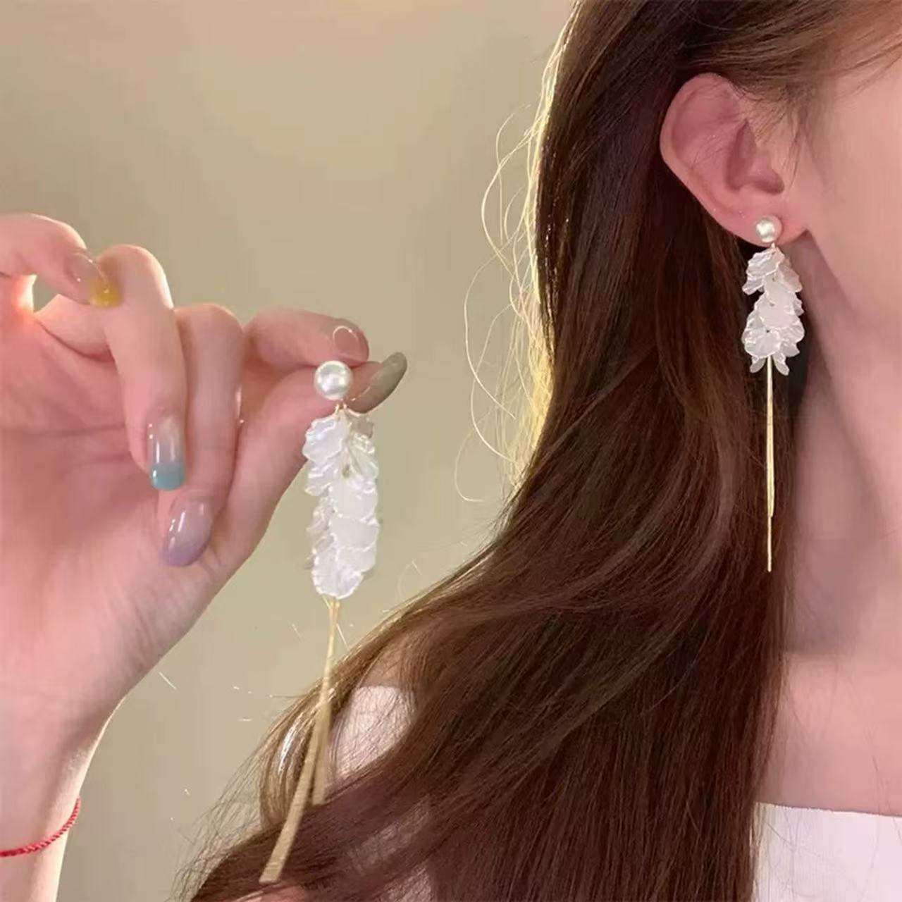 French Elegant Romantic Petal Tassel Earring