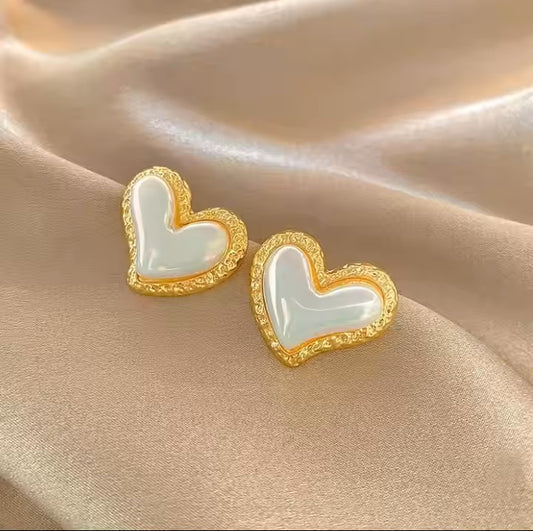 Sweet Heart Stud Earrings