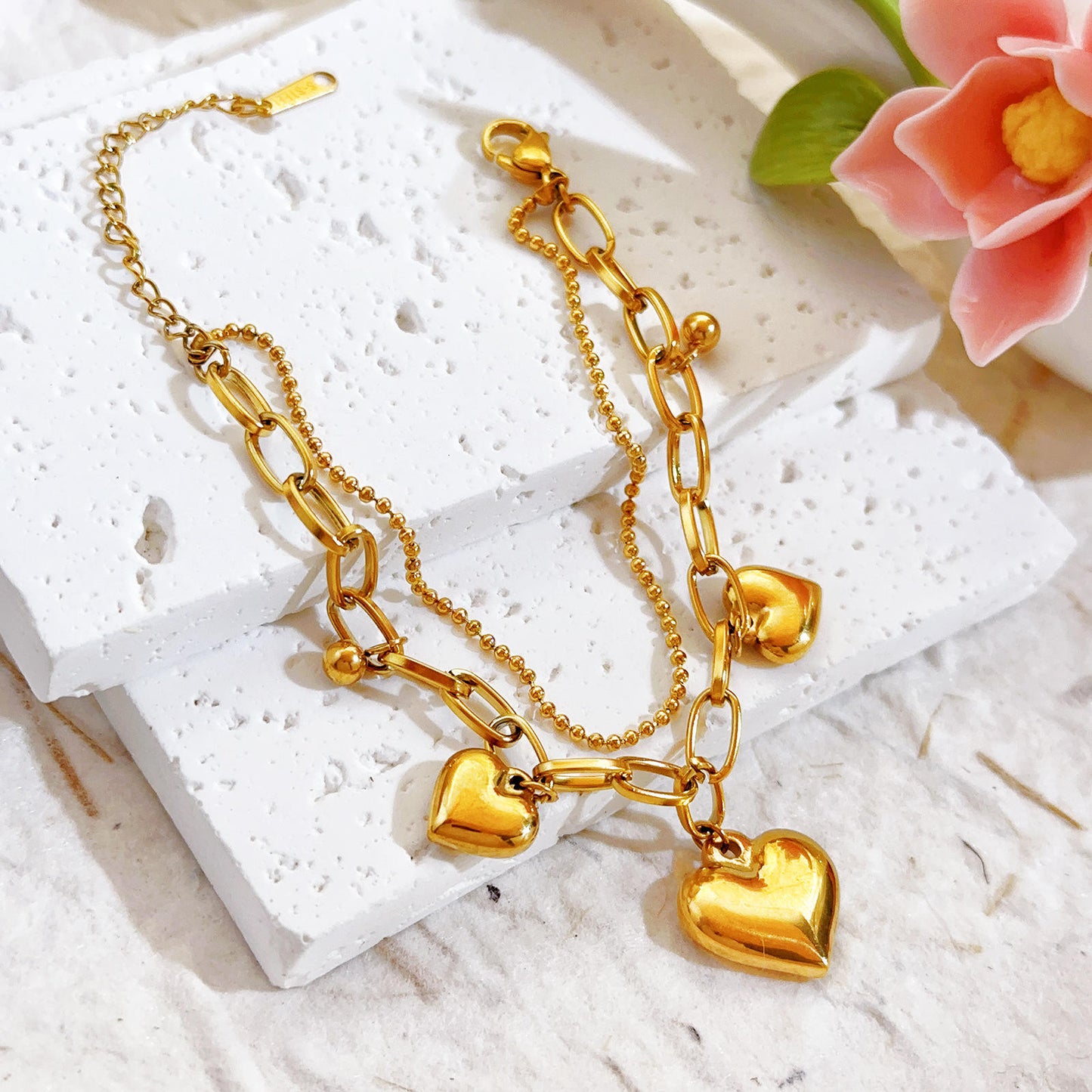 Anti Tarnish Dangling Heart Bracelet