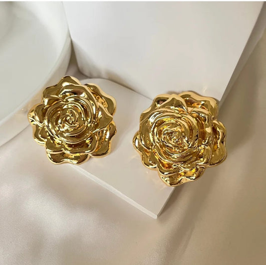 Trendy Gold Flower Earrings