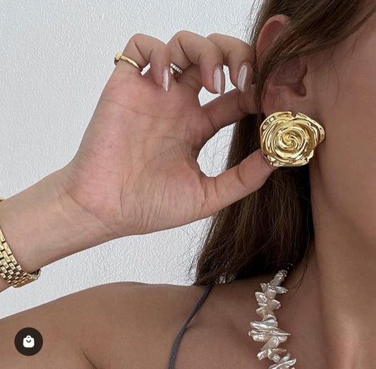 Trendy Gold Flower Earrings