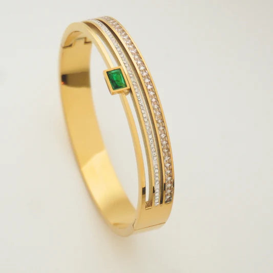 Anti Tarnish Elegant Green Emerald Kada Bracelet