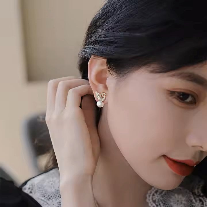 Swan Drop Pearl Earrings