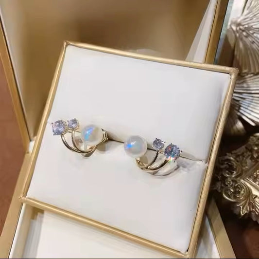 Diamond Pearl Stud Earrings