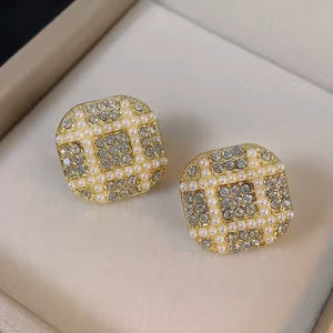 Trendy Dimond Stud Earrings