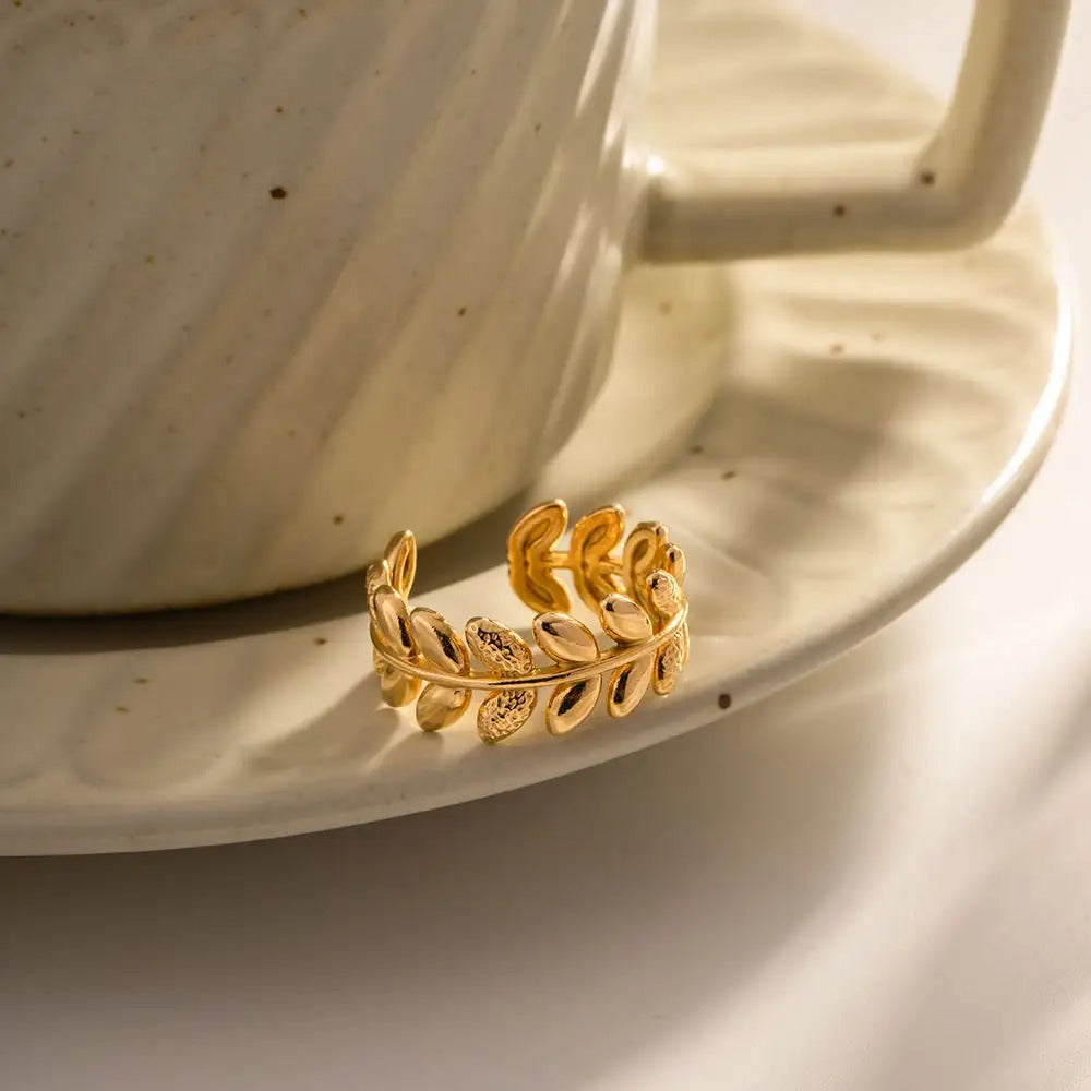Gold Plated Anti Tarnish Stainless Steel Elegant Leaf Ring